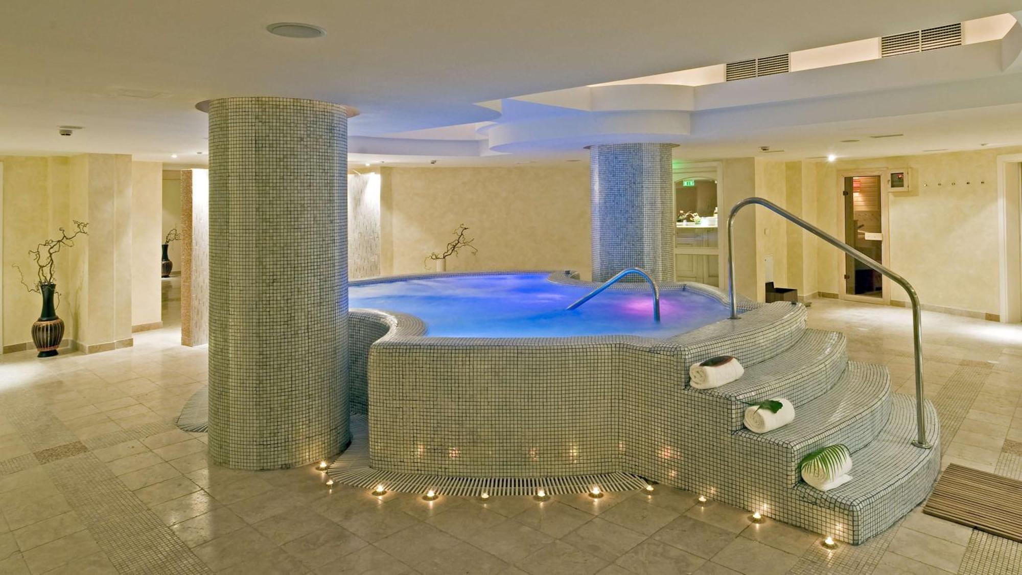 Hilton Sibiu Hotel Kültér fotó